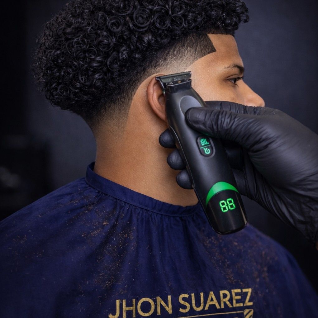 Fade de precisión — técnica avanzada de Jhon Suarez